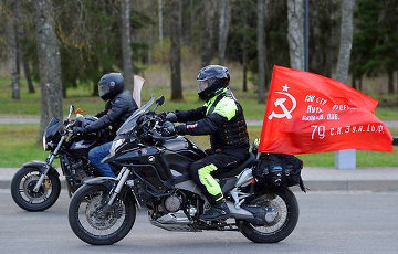 Из Беларуси в Литву не впустили российских байкеров с советской символикой