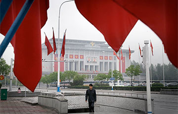 В Пхеньяне открылся первый за 36 лет съезд правящей партии КНДР