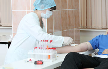 Blood Donors In Minsk Not Tested For COVID-19?