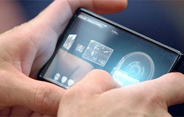 Apple запатентовала iPhone с прозрачным экраном