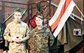 Украина выдает белорусским добровольцам военные билеты