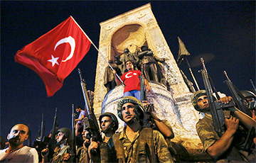 Попытка военного мятежа в Турции