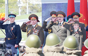 Yakauleuski: Lukashenka's Military Games Hit Wallets of Belarusians