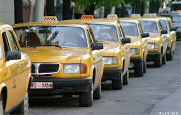 «Хопіць кланяцца!»: Беларускіх таксістаў заклікалі да страйку 29 ліпеня