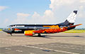 Фотофакт: «Белавиа» представила раскрашенный для Wargaming самолет