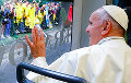 Папа Франциск стал первым понтификом, выбравшим для поездки трамвай