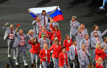 Lukashenka Praised Belarusian Team For Carrying Russian Flag In Rio