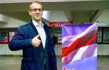 Дашкевич на свободе и собирает подписи за национальный флаг