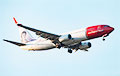 Нарвежская авіякампанія зрабіла рэкламу на разводзе Піта і Джалі