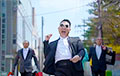 Новый хит автора Gangnam Style посмотрели почти 35 миллионов человек