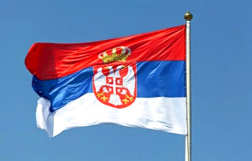 Сербия отозвала всех своих дипломатов из Македонии