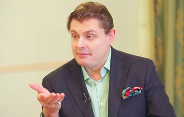 Понасенков: Нужно полностью вычистить символы «совка»