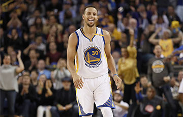 Стефен Карри забил рекордные для НБА 13 трехочковых за один матч