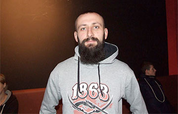 Доброволец «Зубр»: Для борьбы за перемены в Беларуси нужны образование и деньги