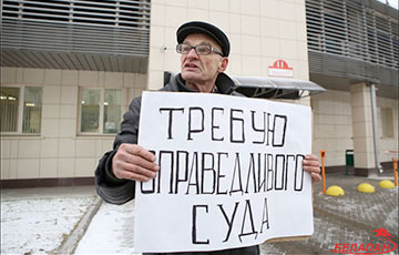 Требующий справедливого суда пенсионер: Зря сняли санкции с демагога Лукашенко