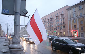 Дмитрий Дашкевич: Мы вывесили флаги, чтобы поднять настроение белорусам