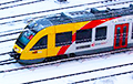 В Германии будут чинить поезд после столкновения со снеговиком