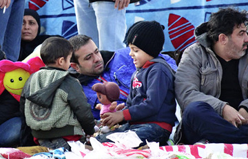 Belarus To Build Camps For Refugees From Syria, Chechnya, Ukraine?
