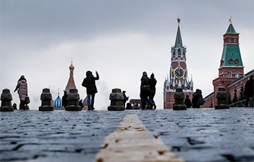 «Как КГБ подсунул мне водку»