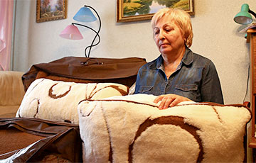 Пенсионерка не может вернуть аферистам «целебные» одеяла за $850