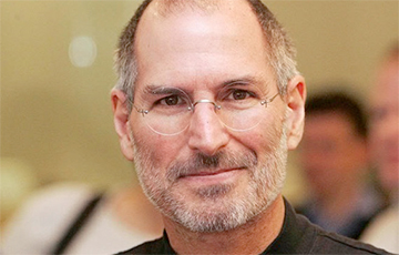 Apple назовет зал для будущих презентаций в честь Стива Джобса
