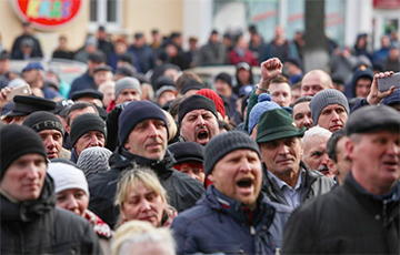 У 14 гарадах правядуць 17 пікетаў салідарнасці з прафзвязам РЭП