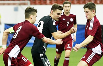 18-летний белорусский футболист подписал контракт с испанским клубом