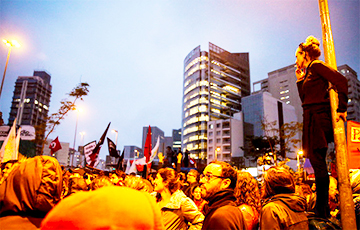 В Бразилии прошла многомиллионная забастовка