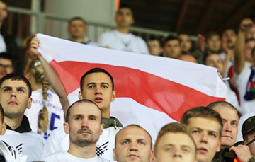 Belarusian Sport Fans Go On Strike