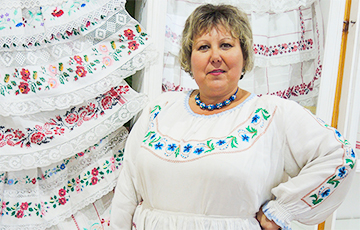 В белорусской деревне Бездеж собрали уникальную коллекцию фартушков