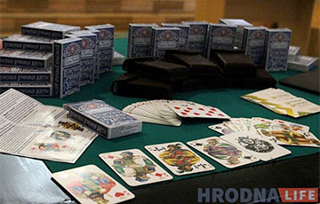 В Гродно презентовали карты с королями Речи Посполитой