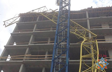 В Минске рухнул башенный кран вместе с рабочим