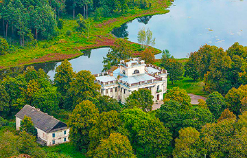 Royal Palace Sold For $ 70 In Belarus