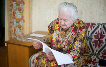 92-летняя учительница создала специальный белорусский словарь