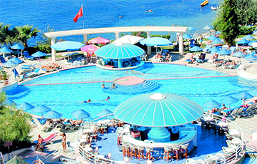 Для россиян закрывают турецкие курорты