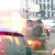 Toyota Land Cruiser Prada ехала по центру Минска с пожаром под днищем (Видео)