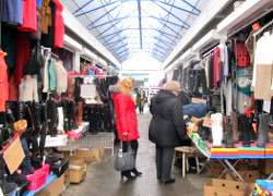 Brest market traders: We stop working from March 1