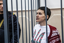 Суд оставил летчицу Савченко за решеткой