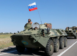 Источник в НАТО: Россия перебрасывает в Донбасс танки и войска