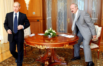 Yakauleuski: Lukashenka's dependence on Russia is nearly absolute