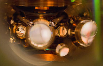 Физики создали самые точные в мире атомные часы