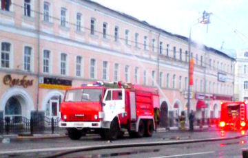 Маштабны пажар у Сергіевым Пасадзе: згарэў гандлёвы комплекс