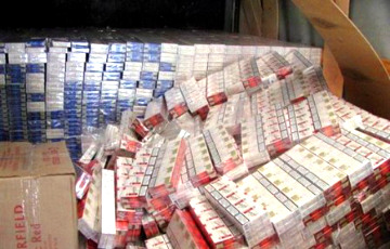 Литва заявляет о крупномасштабной контрабанде сигарет из Беларуси