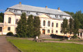 Дворец Воловичей в Святске: в упадке, но с QR-кодом на стене