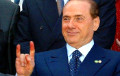 Бэрлусконі прысудзілі да трох гадоў турмы ў справе аб подкупе сэнатараў