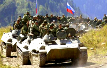 CIT: К границе с Украиной свозят военную технику РФ в настораживающем количестве