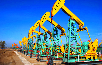 Из-за падения цен Россия может сократить добычу нефти