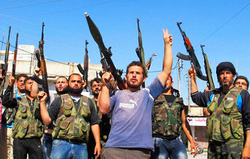 Сирийские повстанцы просят у стран Запада зенитные орудия