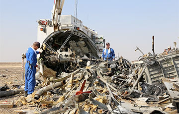 Российский самолет над Синаем взорвали с помощью пластиковой бомбы