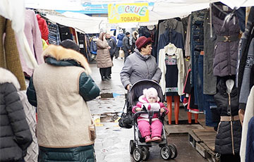 Беларусы ірванулі на закупы ва Украіну
